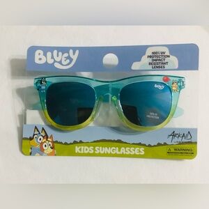 Bluey classic boys sunglasses:100% UV 400protection blue. 3+